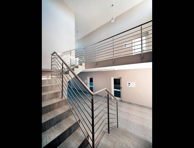 BUSINESS PROPERTY TO RENT IN BAILLIE PARK